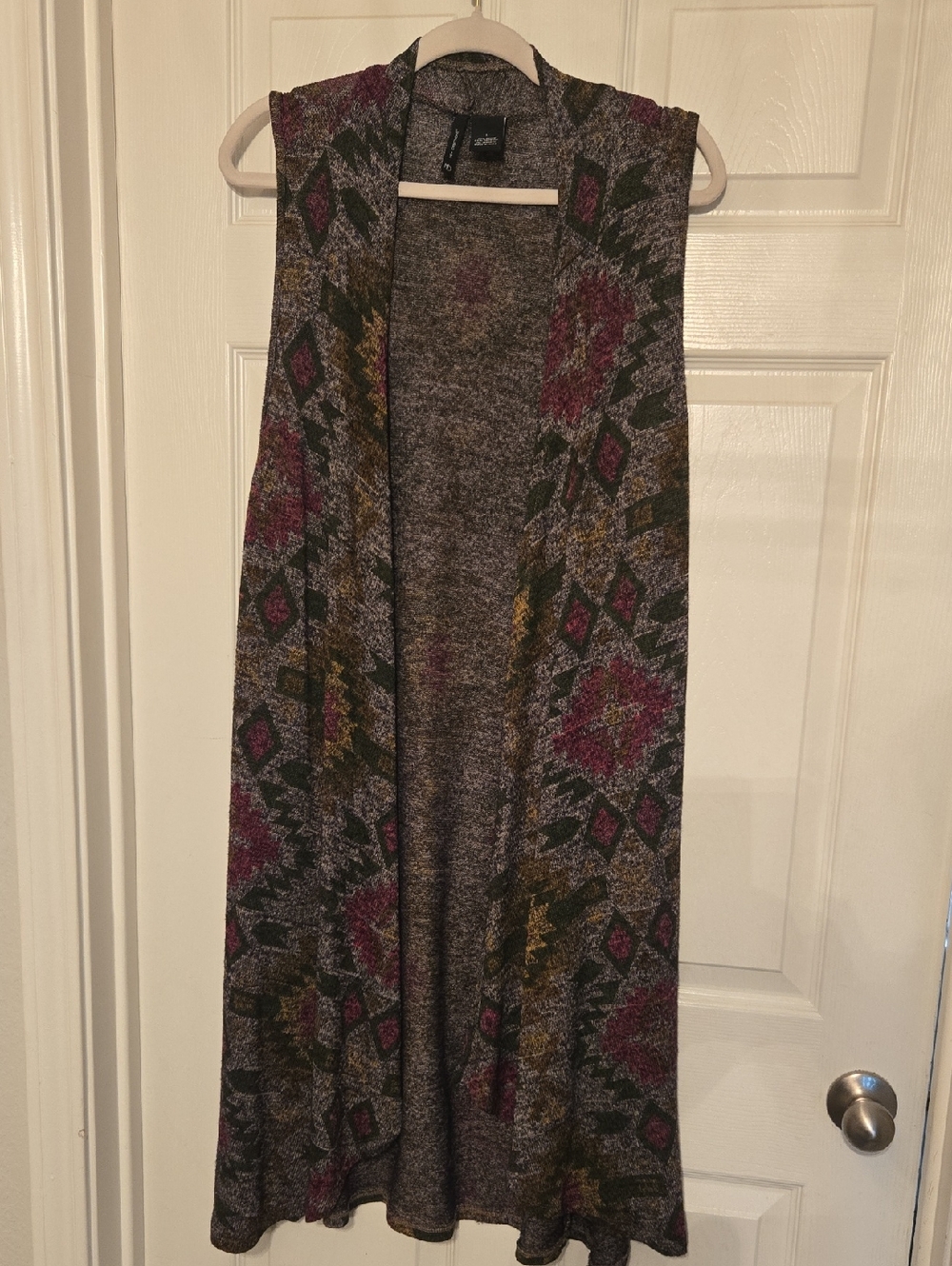 New directions Multicolor Knit Open-Front Vest in Purple and Green Accents Large